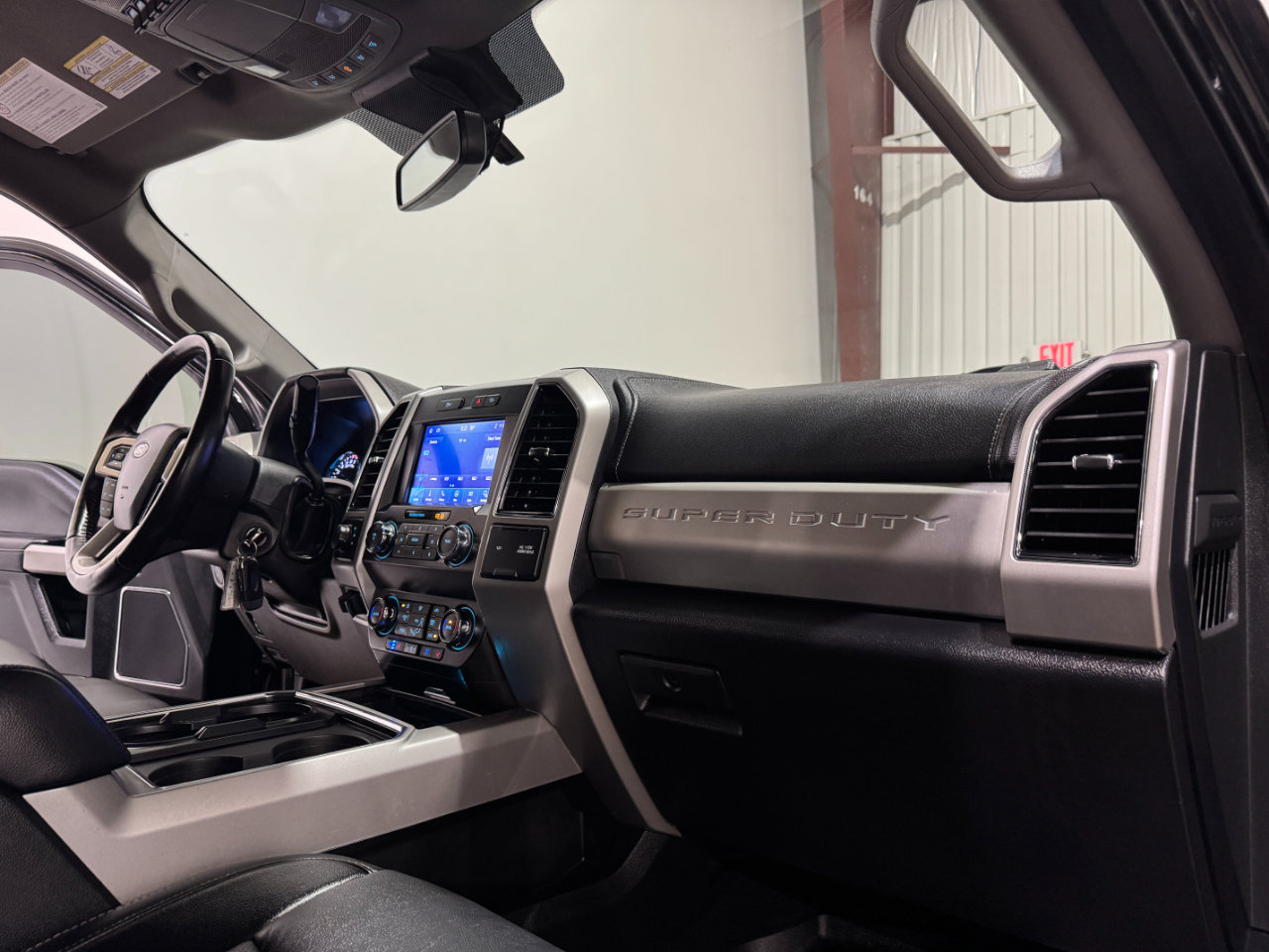 Used 2021 Ford F250 Lariat w/ Lariat Value Package image 11