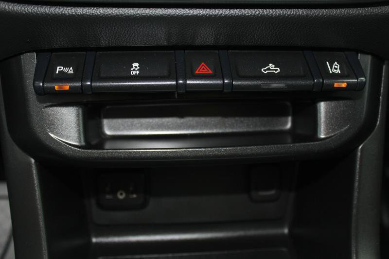 Used 2022 Chevrolet Colorado LT w/ Fleet Safety Package RWD image 26