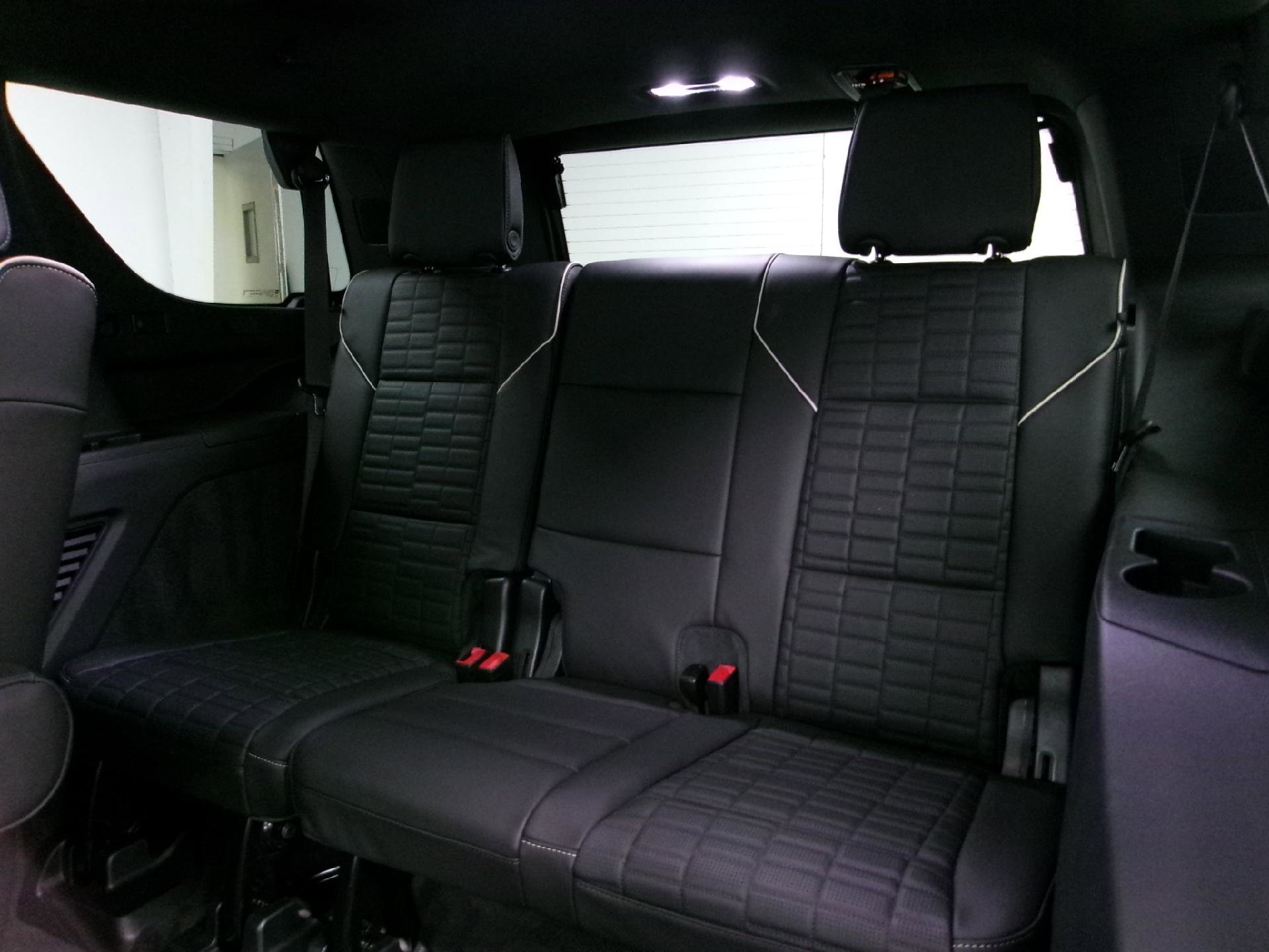 Used 2023 Cadillac Escalade V image 17