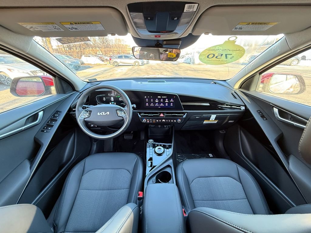 New 2025 Kia Niro EX w/ EX Cold Weather Package image 23