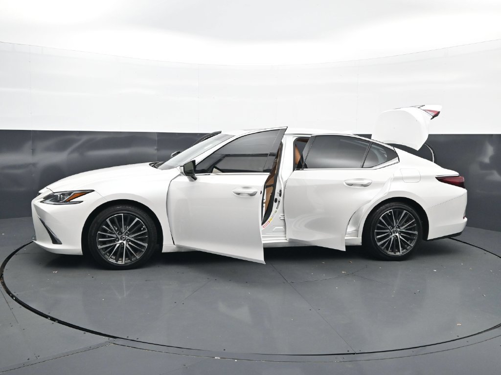 Used 2025 Lexus ES 350 w/ Premium Package FWD image 47