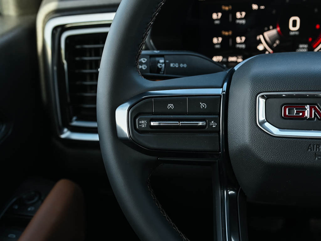 New 2026 GMC Canyon AT4 w/ Nightfall Essentials Package AWD/4WD image 19