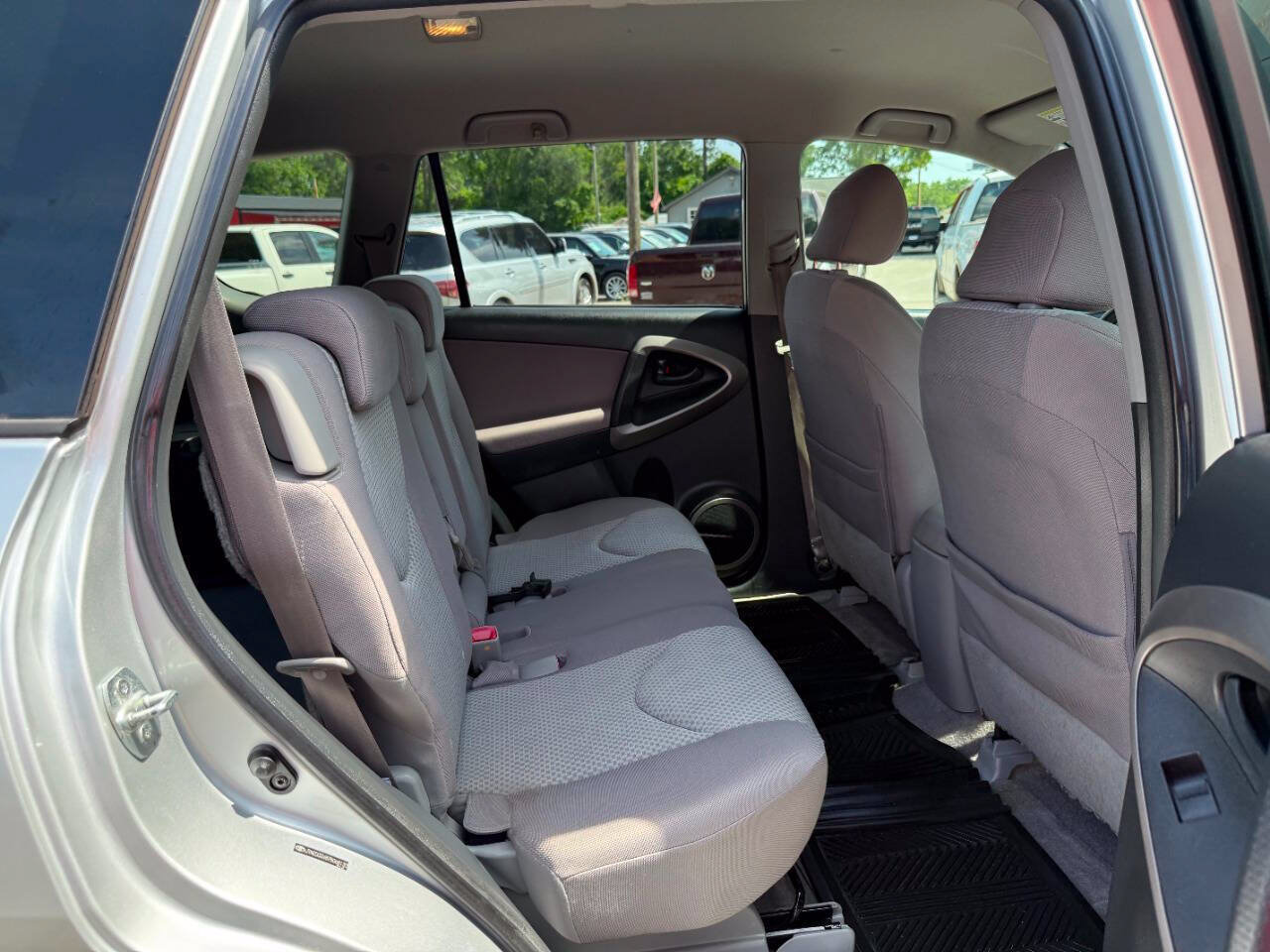 Used 2007 Toyota RAV4 2WD image 14
