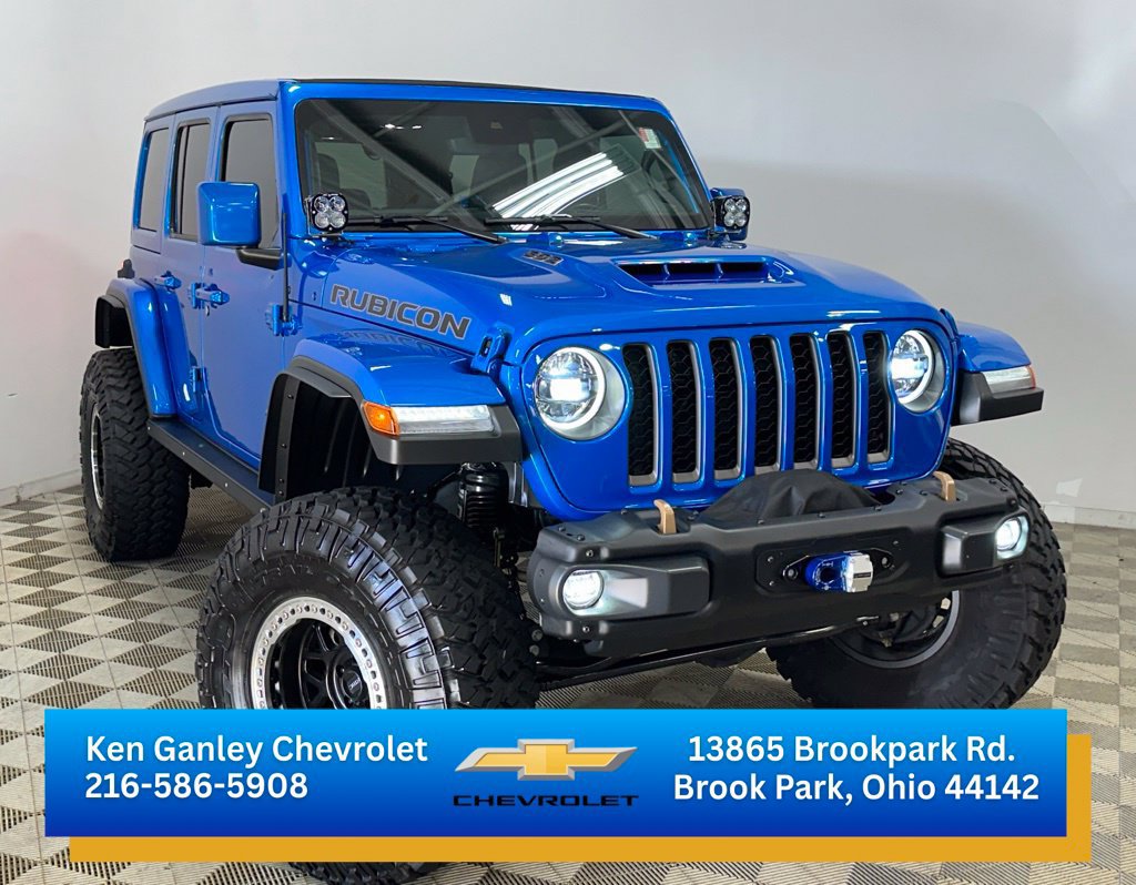 Used 2023 Jeep Wrangler Unlimited Rubicon 392 w/ Xtreme Recon 35" Tire Package AWD/4WD image 3