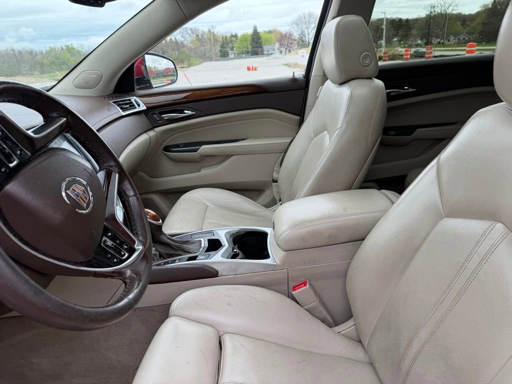 Used 2015 Cadillac SRX Luxury FWD image 12