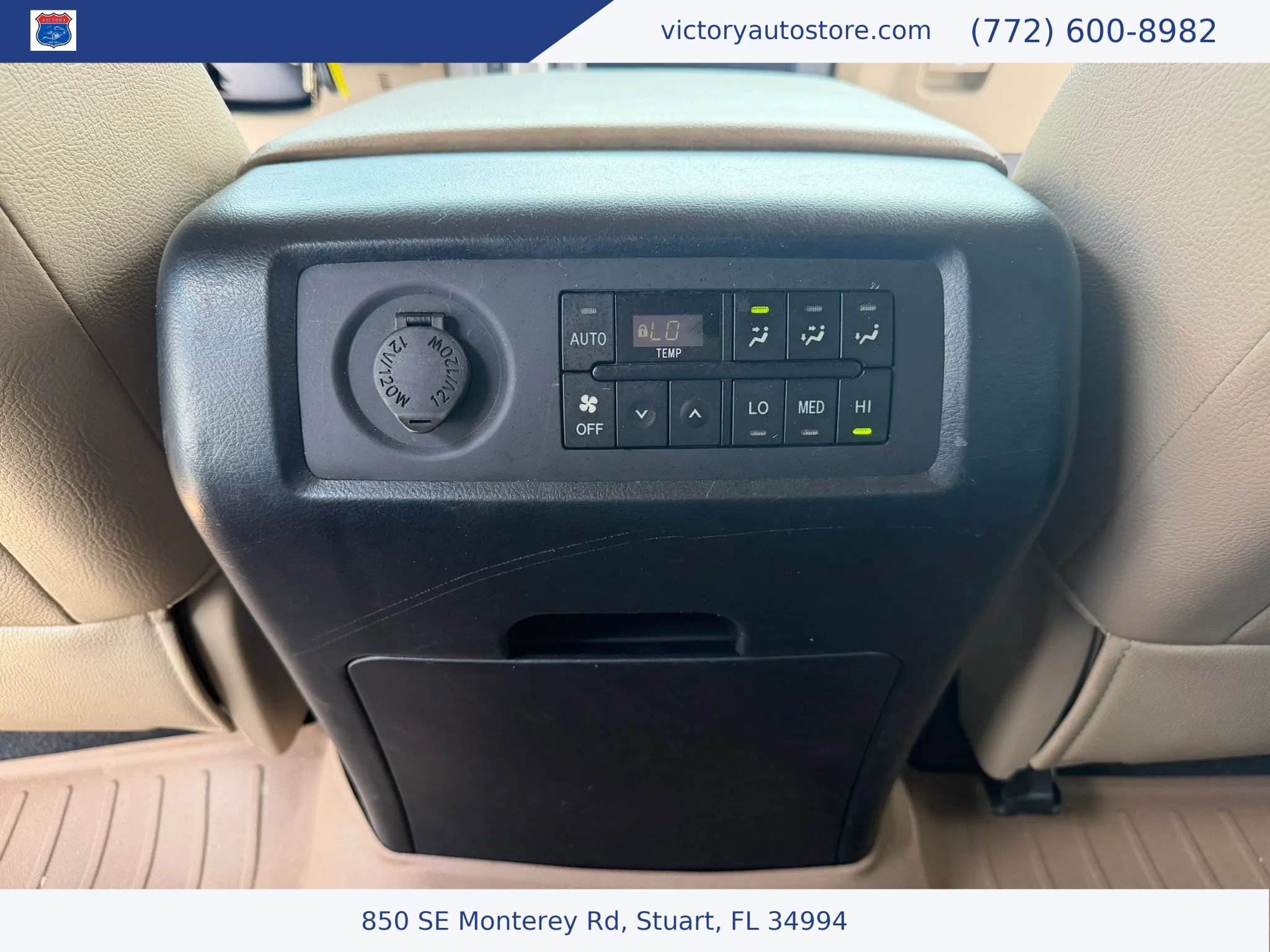 Used 2012 Toyota Sequoia Limited RWD image 35