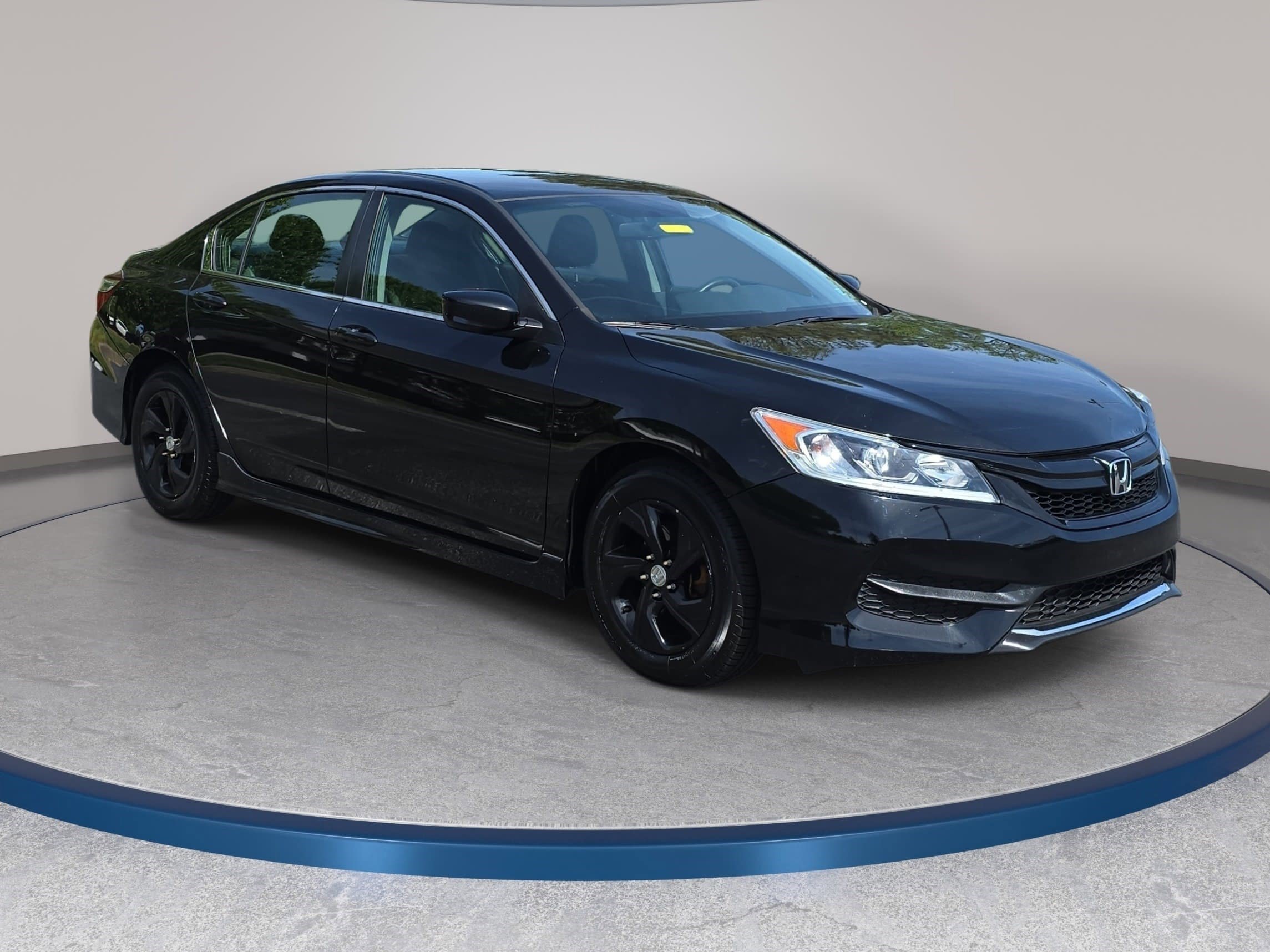 Used 2017 Honda Accord LX image 3