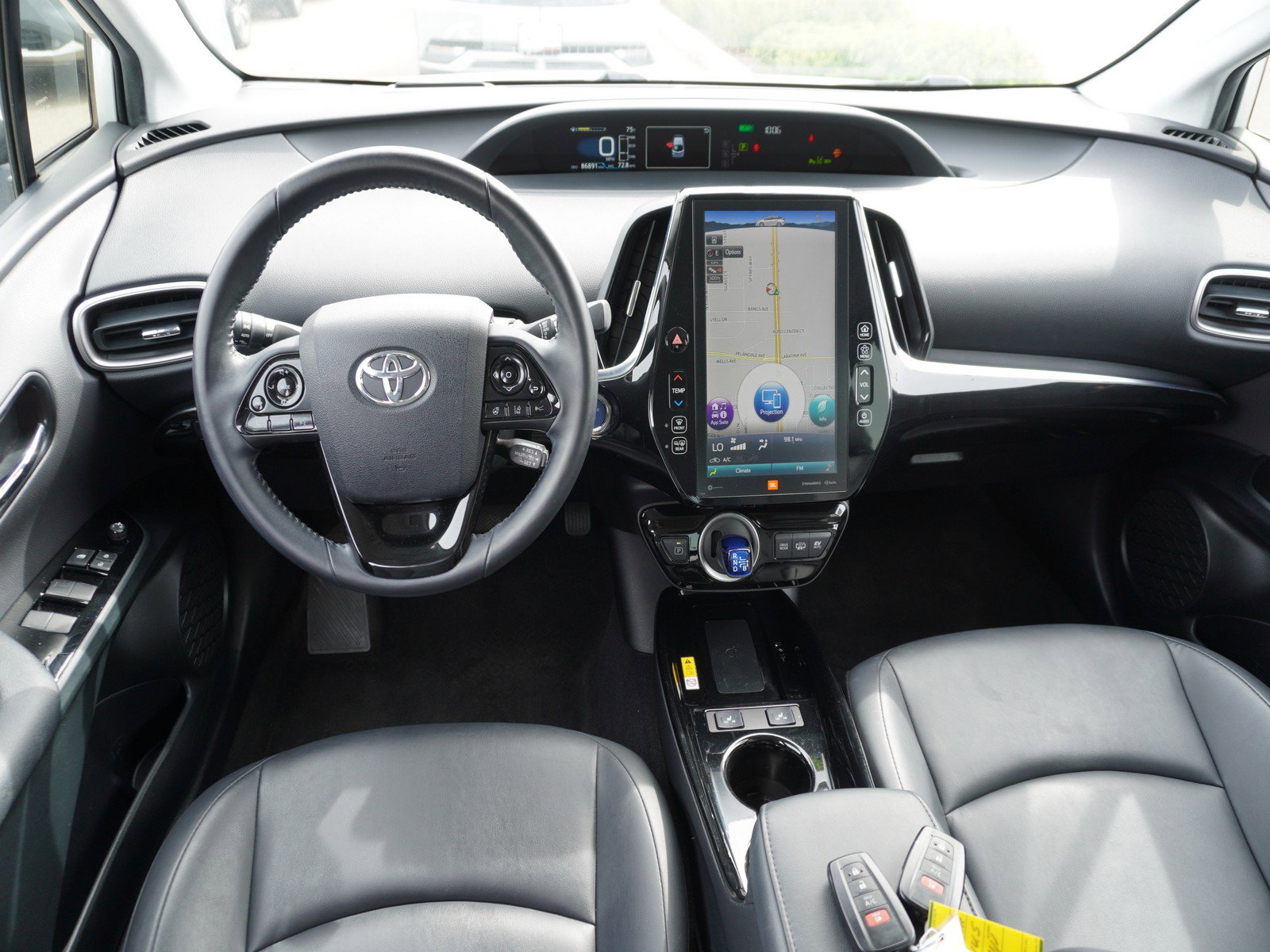 Used 2021 Toyota Prius Prime Limited w/ Carpet Mat Package (TMS) image 2