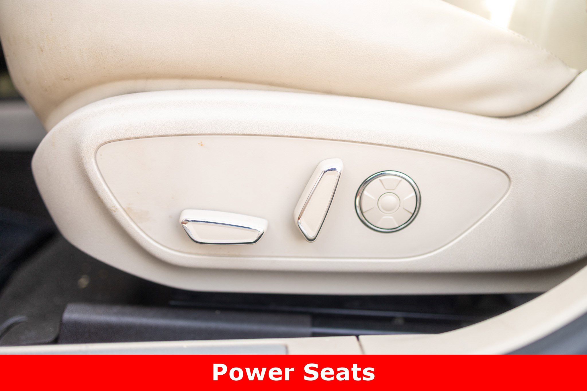 Used 2020 Lincoln MKZ Reserve w/ Luxury Package image 16