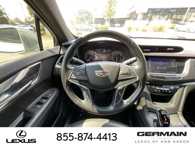 Used 2020 Cadillac XT5 Premium Luxury AWD/4WD image 15