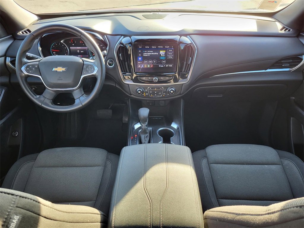 Used 2022 Chevrolet Traverse LT image 14
