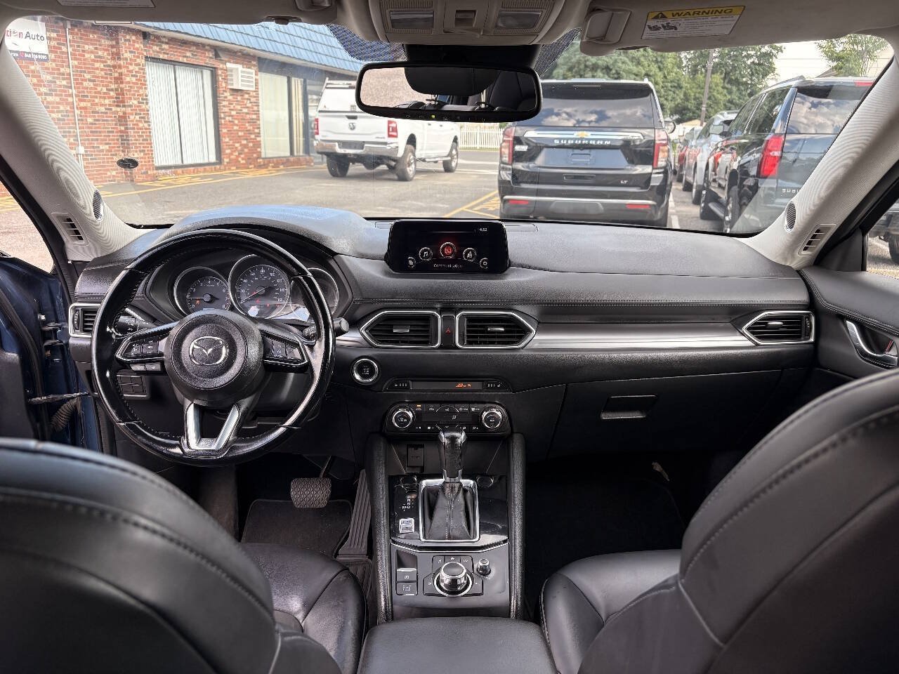Used 2017 MAZDA CX-5 Touring w/ Preferred Equipment Package AWD/4WD image 28