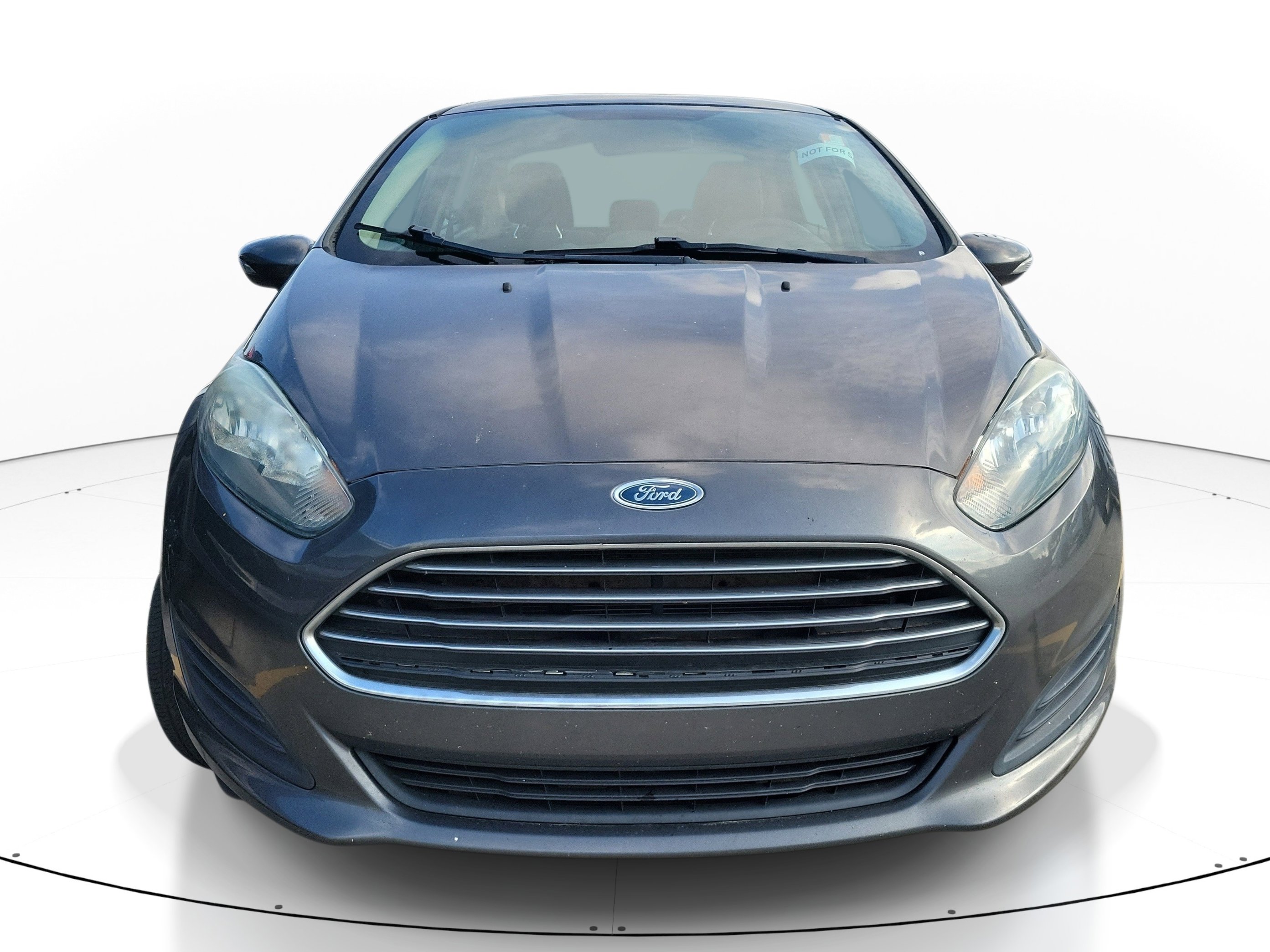 Used 2016 Ford Fiesta SE FWD image 2