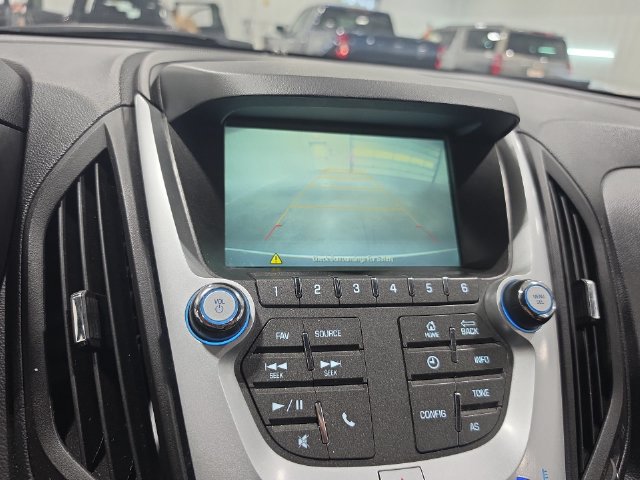 Used 2017 Chevrolet Equinox LT w/ Convenience Package AWD/4WD image 9
