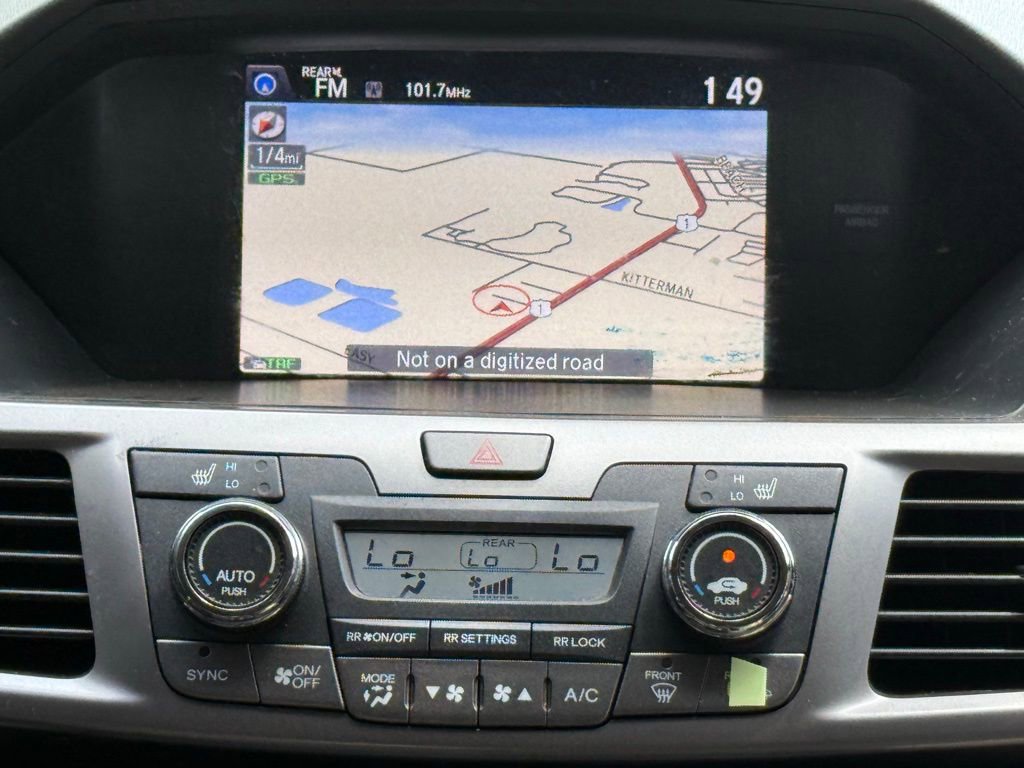 Used 2016 Honda Odyssey Touring Elite image 14