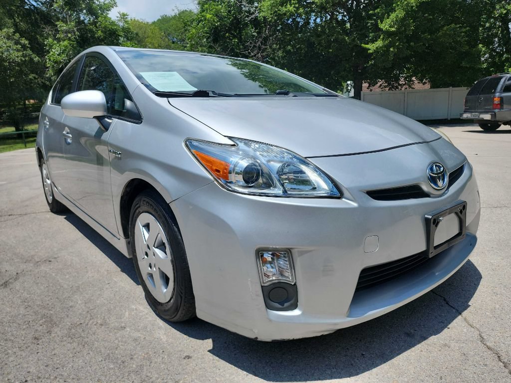 Used 2010 Toyota Prius Three FWD image 1