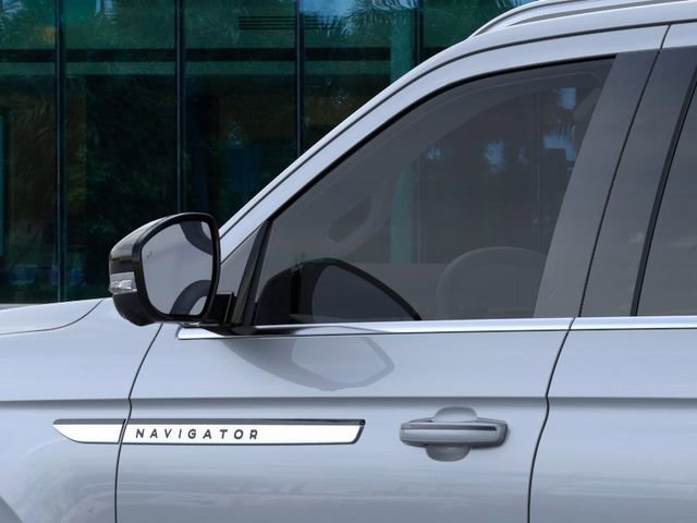 New 2026 Lincoln Navigator L Premier AWD/4WD image 20