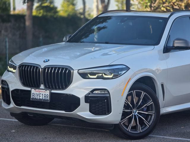 Used 2020 BMW X5 M50i w/ Parking Assistance Package AWD/4WD image 26