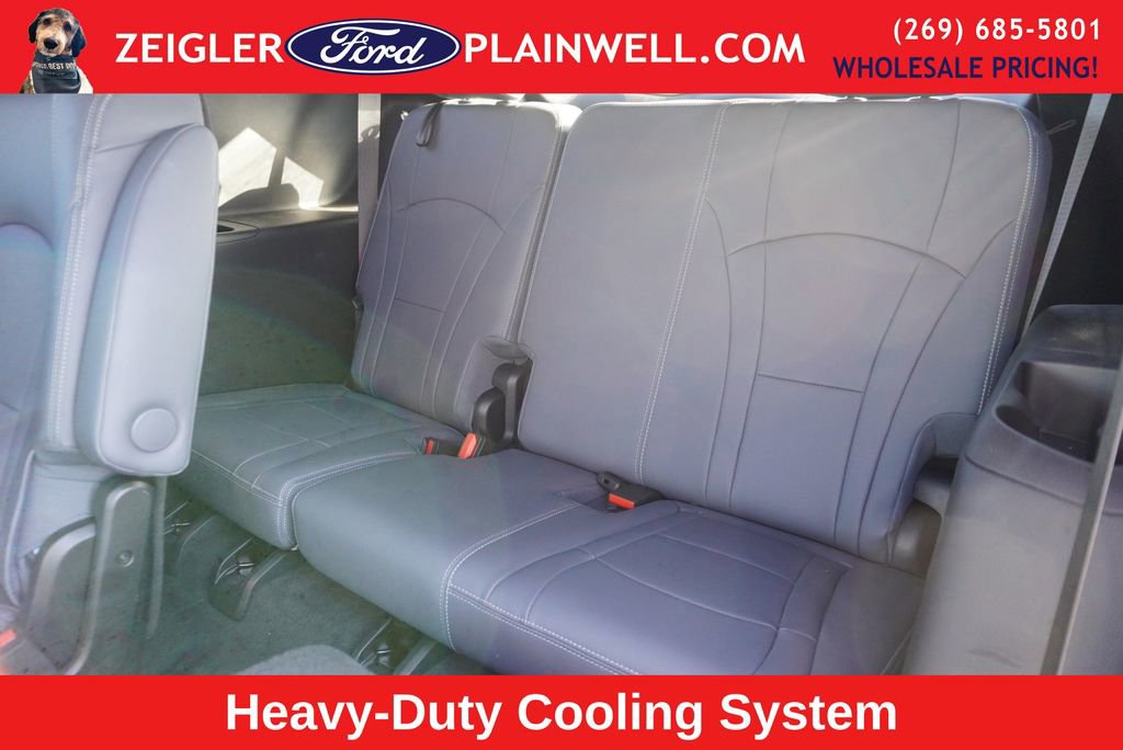 Used 2023 Buick Enclave Essence w/ Sport Touring Edition image 15