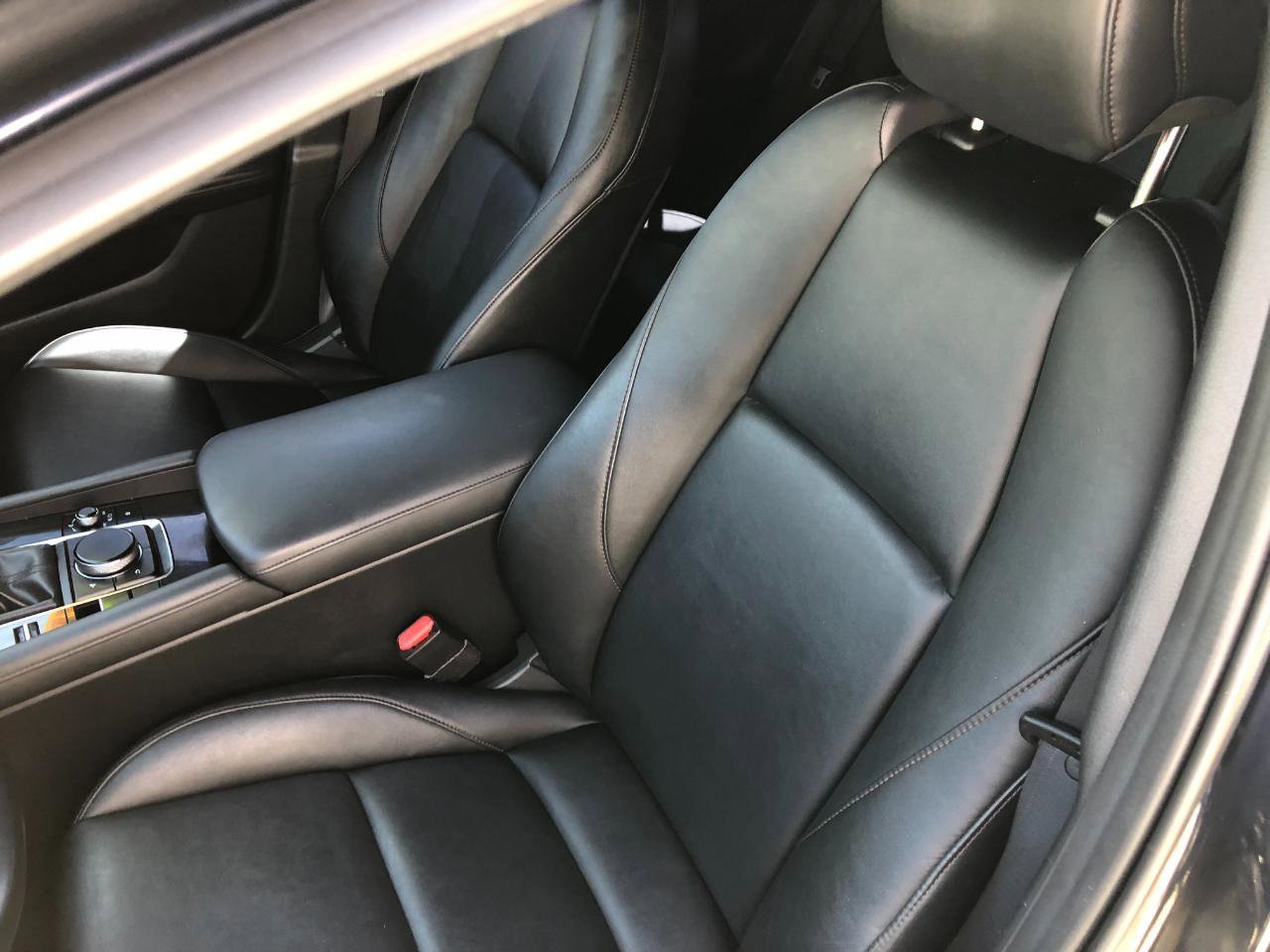 Used 2019 MAZDA MAZDA3 AWD Hatchback w/ Preferred Pkg image 13