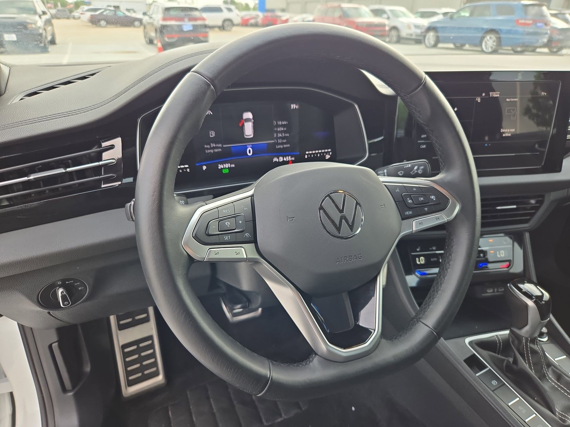 Used 2025 Volkswagen Jetta Sport image 17