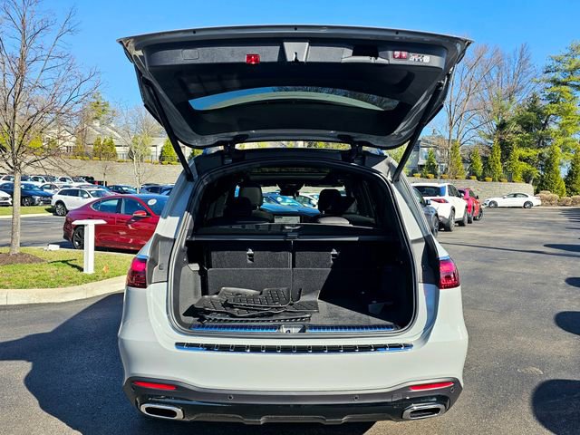 New 2026 Mercedes-Benz GLS 450 4MATIC image 9