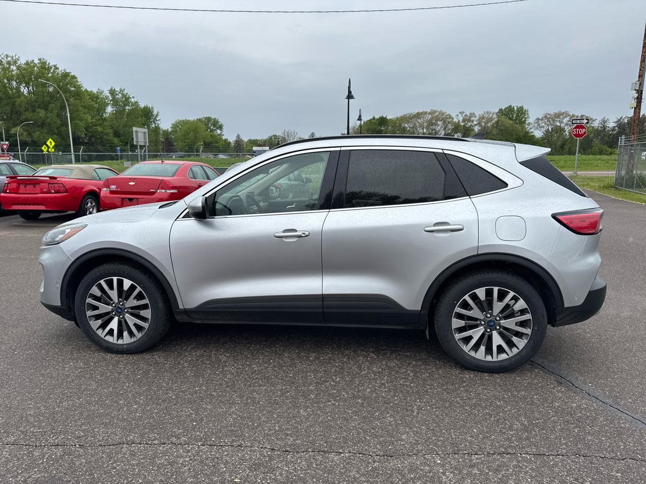 Used 2020 Ford Escape Titanium AWD/4WD image 8