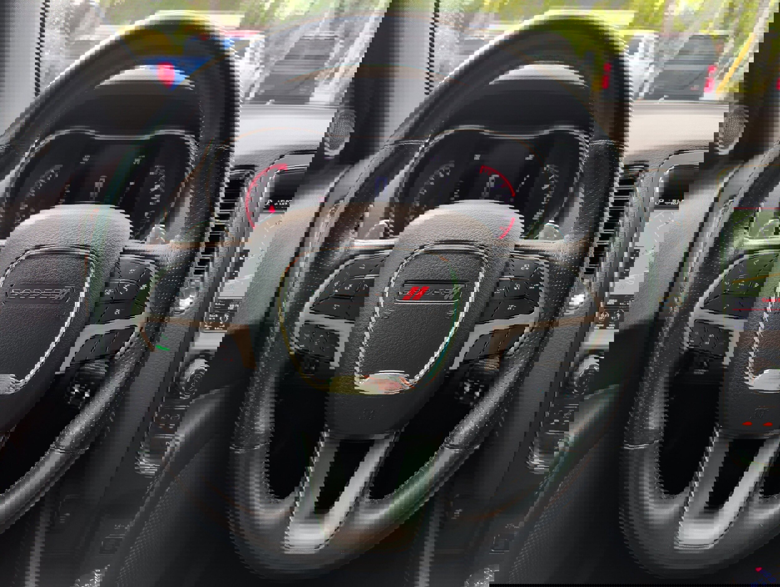 Used 2019 Dodge Durango GT w/ Trailer Tow Group IV RWD image 29