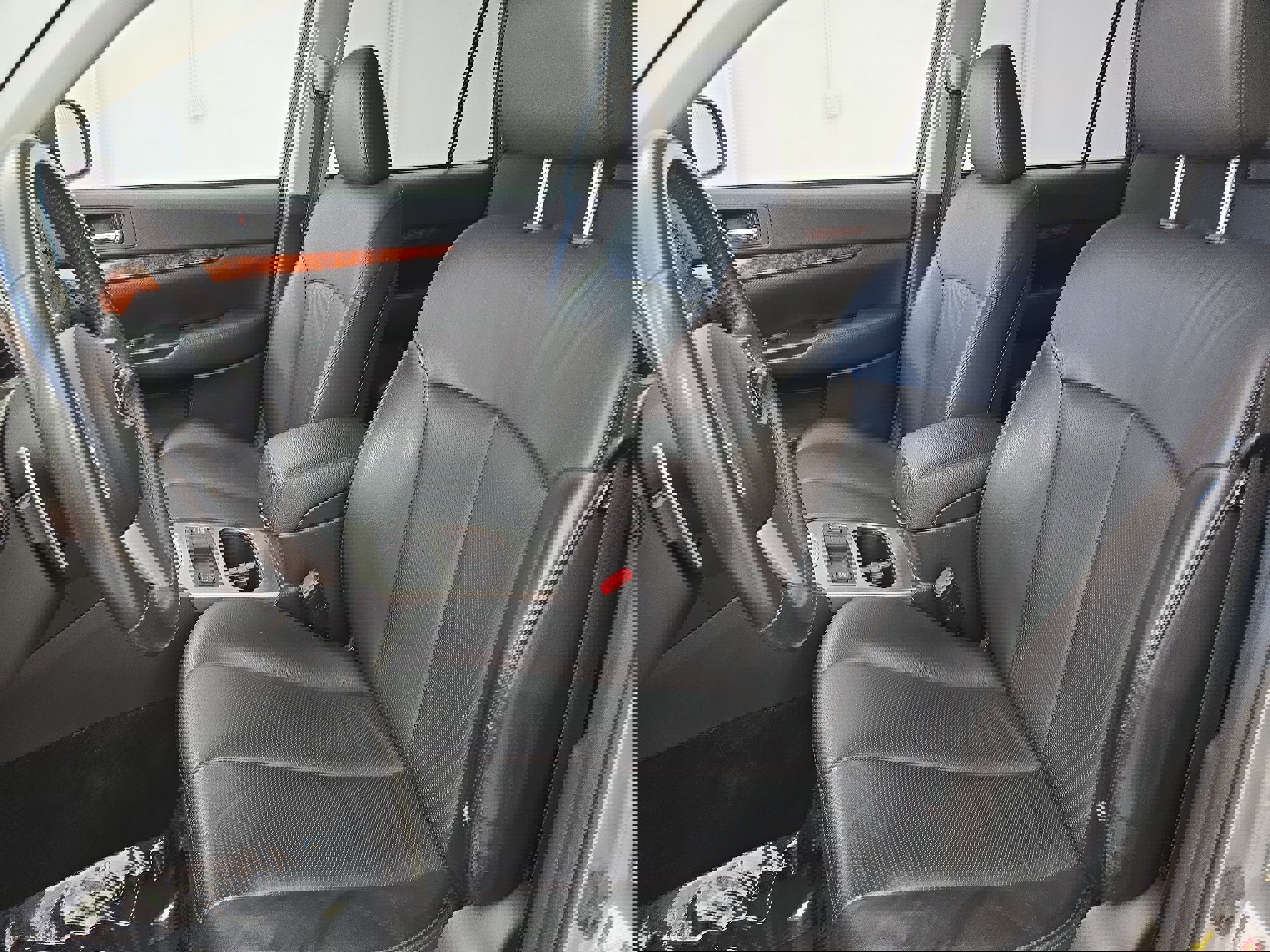 Used 2011 Subaru Outback 3.6R Limited image 14