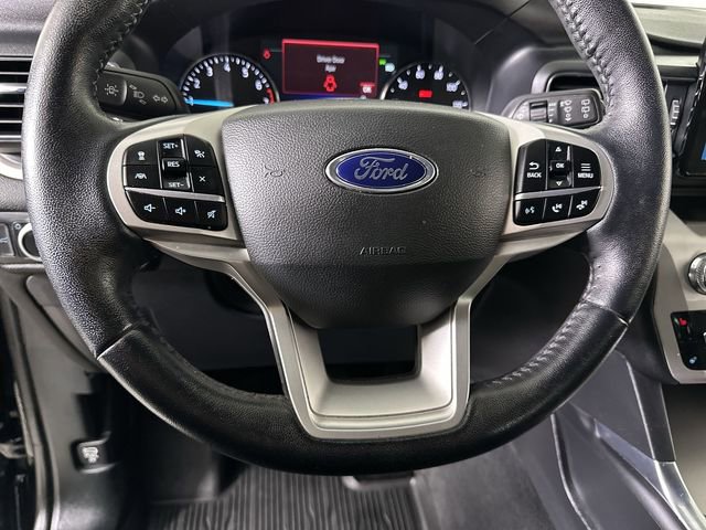 Used 2022 Ford Explorer XLT w/ Equipment Group 202A image 11