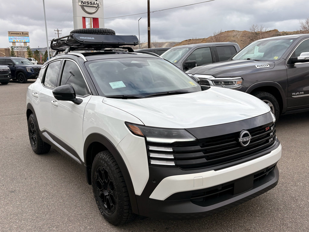 New 2026 Nissan Kicks SR w/ Cold Weather Package AWD/4WD image 7