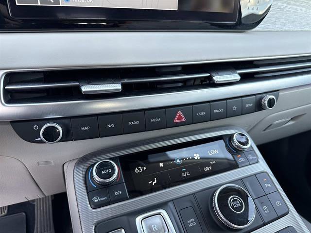 Used 2023 Hyundai Palisade Calligraphy image 20