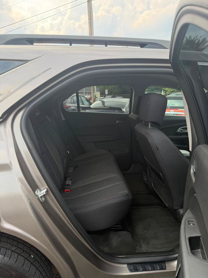 Used 2012 Chevrolet Equinox LT w/ Driver Convenience Package FWD image 19