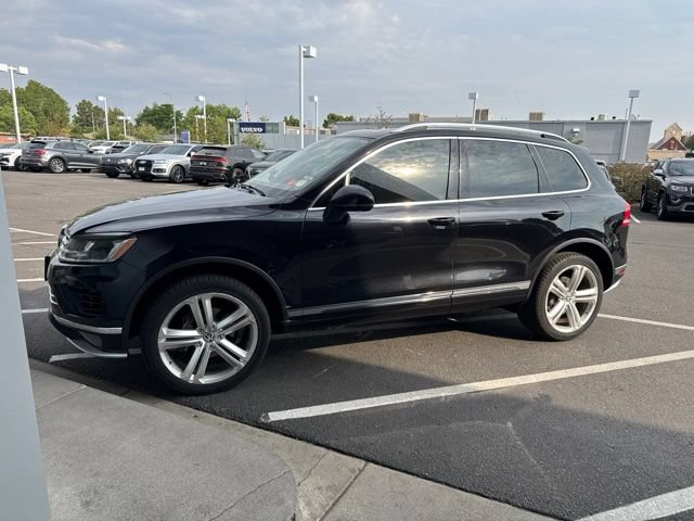 Used 2017 Volkswagen Touareg Executive AWD/4WD video 2