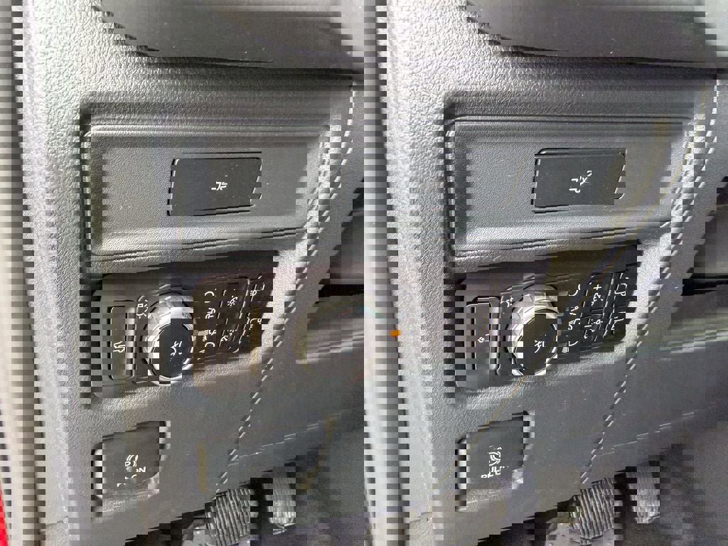 New 2026 Ford F150 XLT image 11