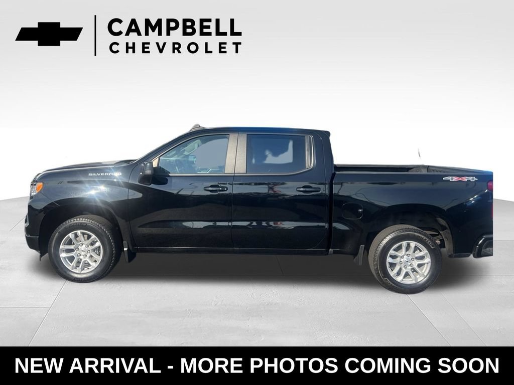 Used 2023 Chevrolet Silverado 1500 RST w/ Protection Package AWD/4WD image 2