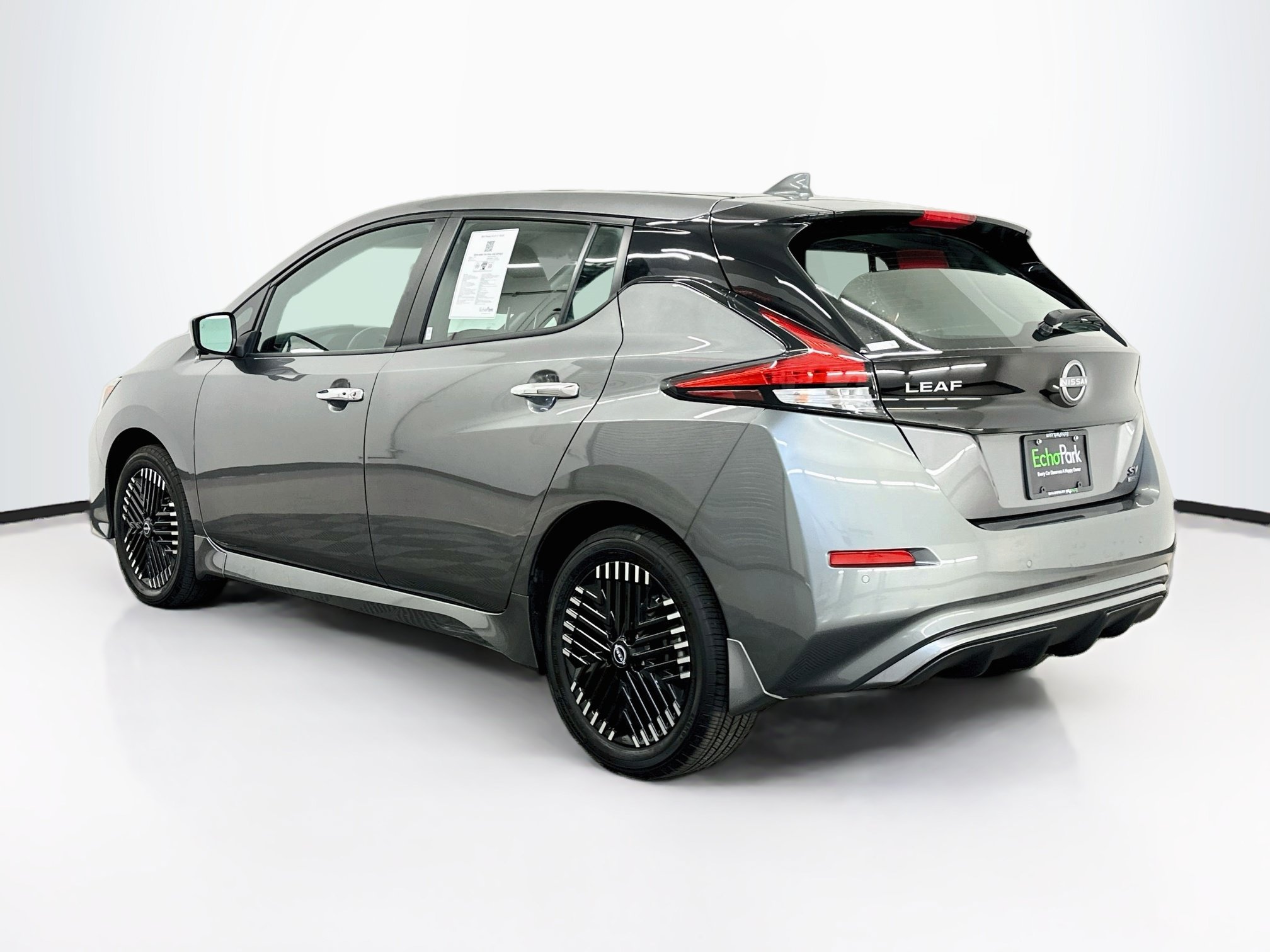 Used 2024 Nissan Leaf SV Plus FWD image 5