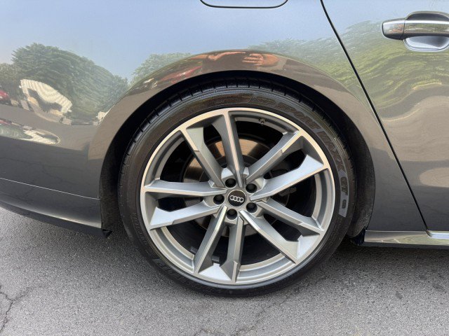 Used 2017 Audi S8 Plus AWD/4WD image 42