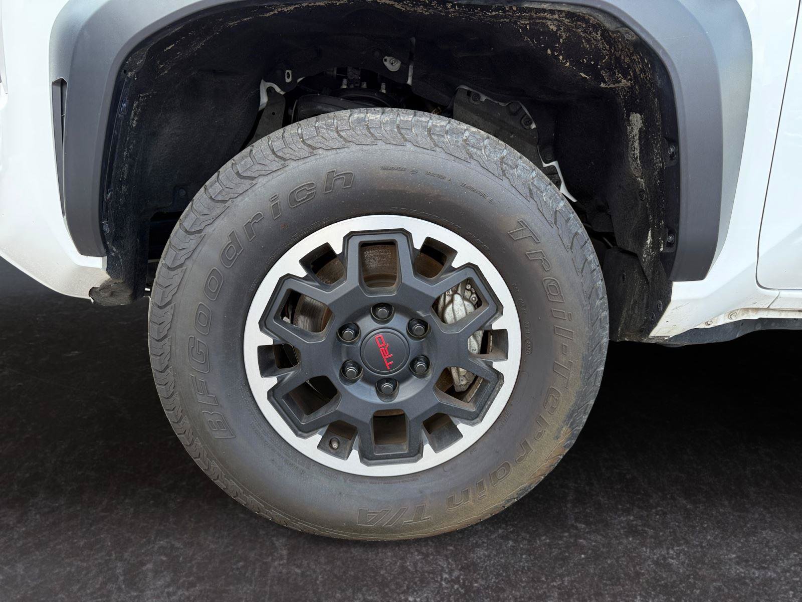 Used 2024 Toyota Tacoma TRD Off-Road AWD/4WD image 26