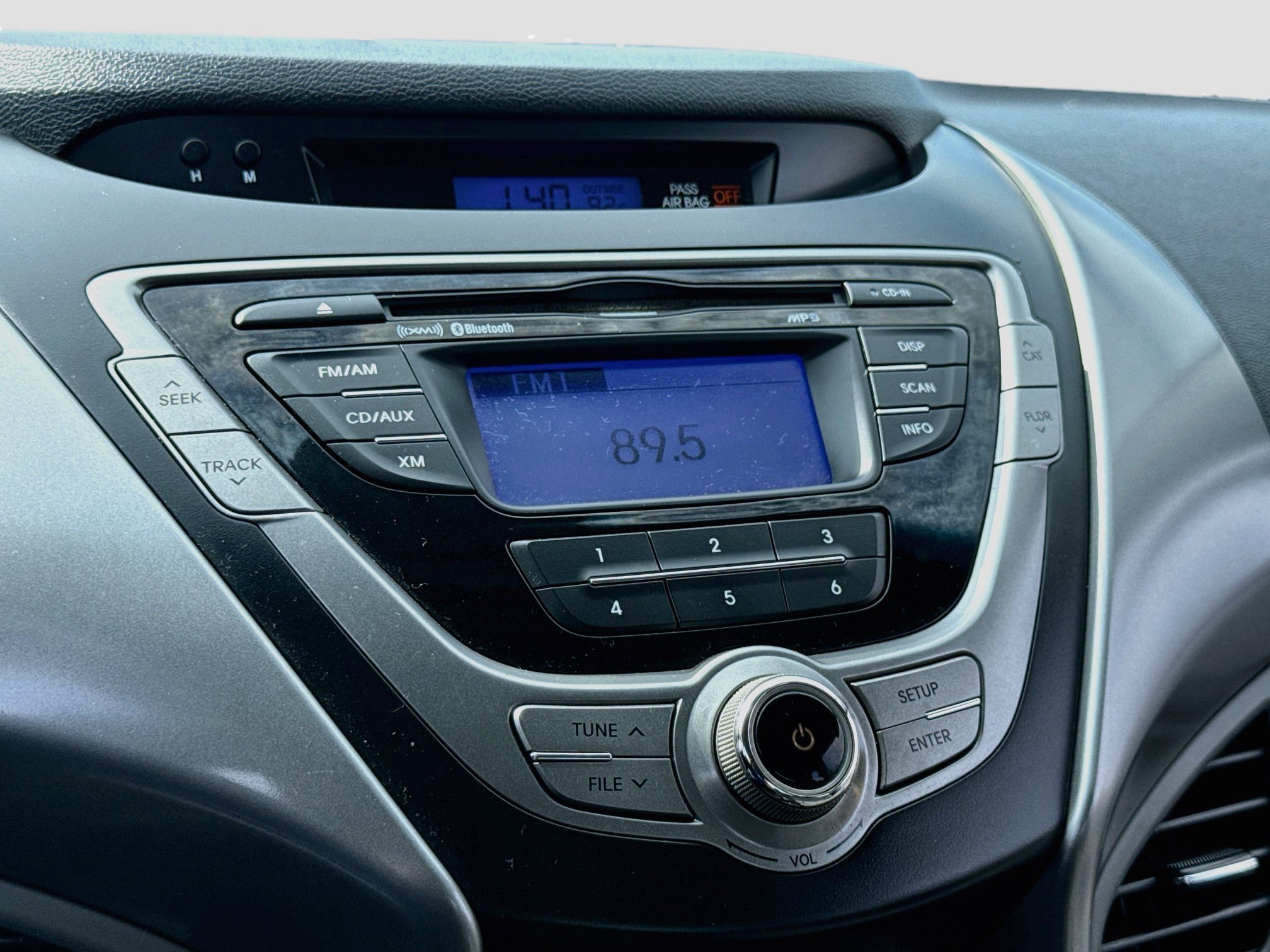 Used 2013 Hyundai Elantra GLS w/ Preferred Pkg FWD image 16