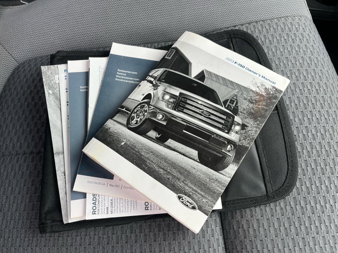 Used 2013 Ford F150 XLT w/ XLT Chrome Pkg image 27