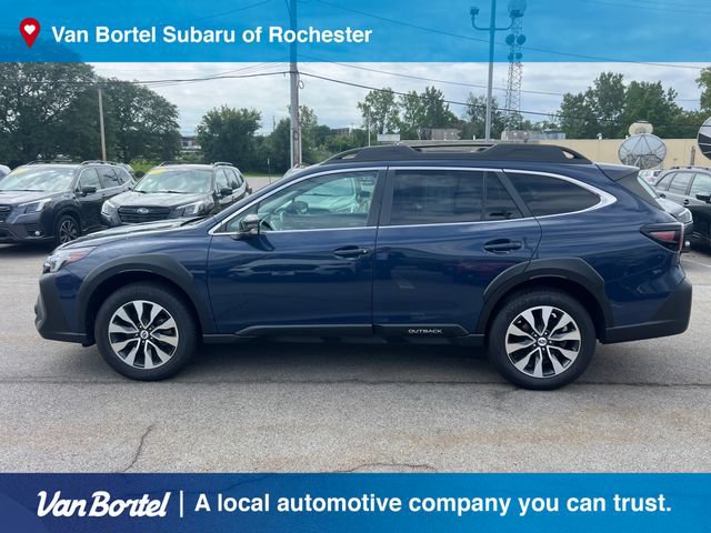 Used 2023 Subaru Outback Limited AWD/4WD image 3