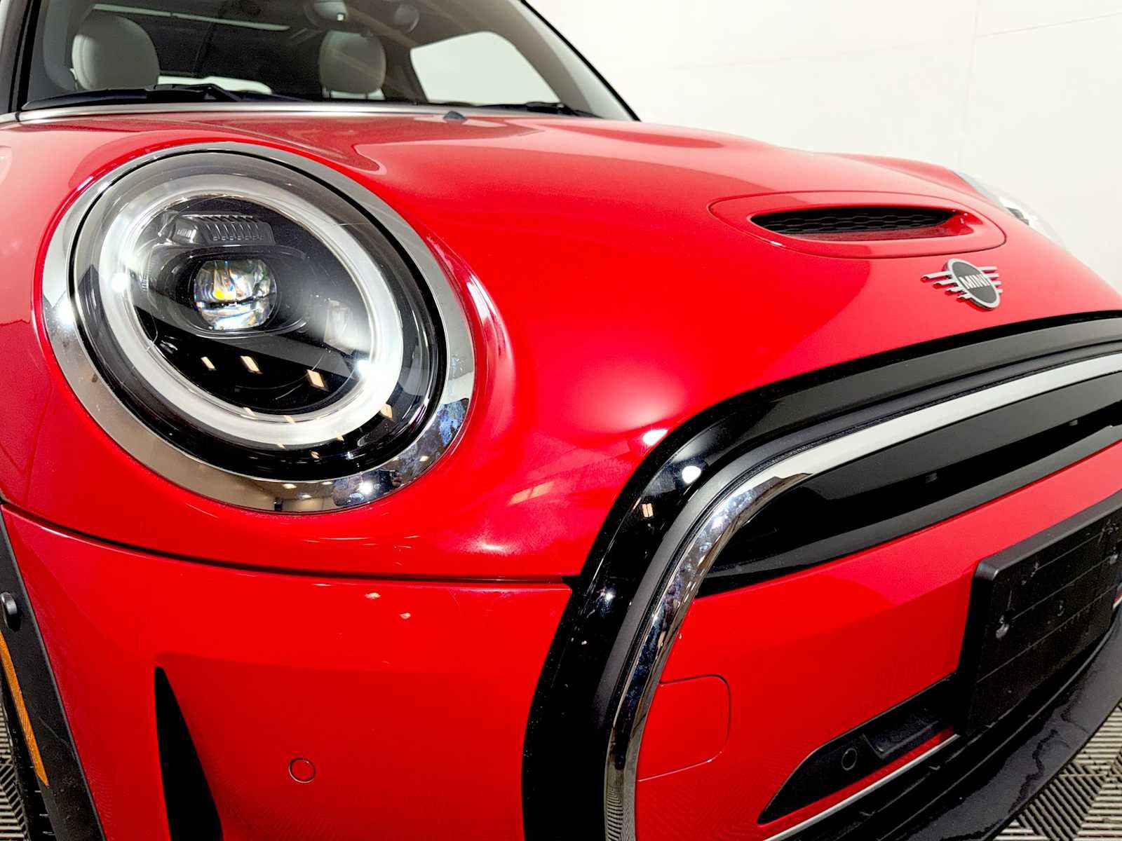 Used 2024 MINI Cooper SE FWD image 25