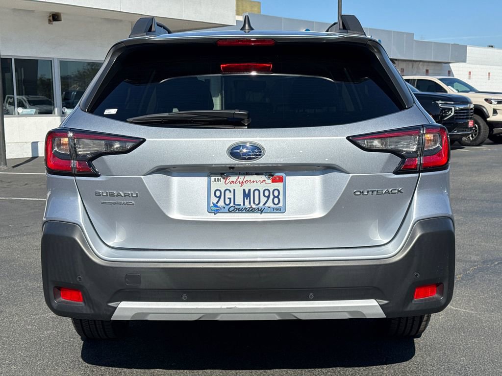 Used 2023 Subaru Outback Limited AWD/4WD image 8