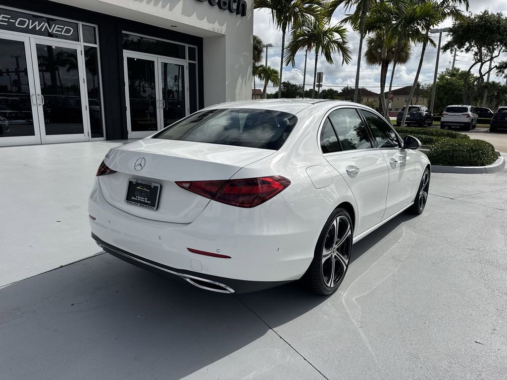 Used 2024 Mercedes-Benz C 300 Sedan image 3