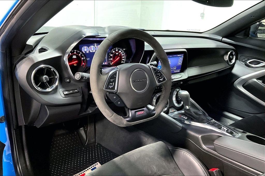 Used 2023 Chevrolet Camaro SS image 16