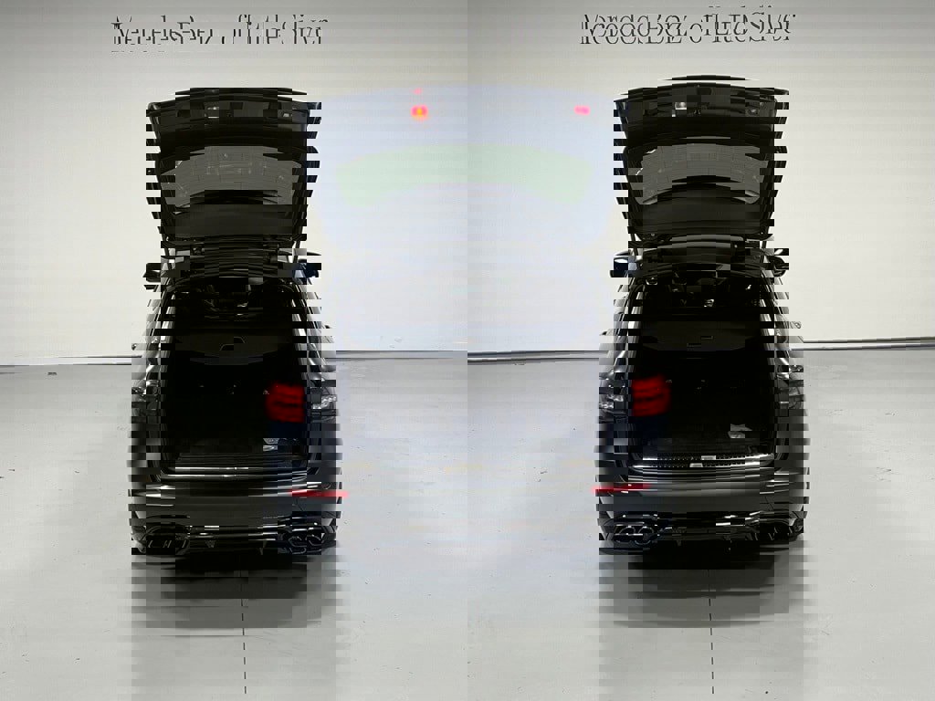 Used 2023 Mercedes-Benz E 63 AMG S image 5