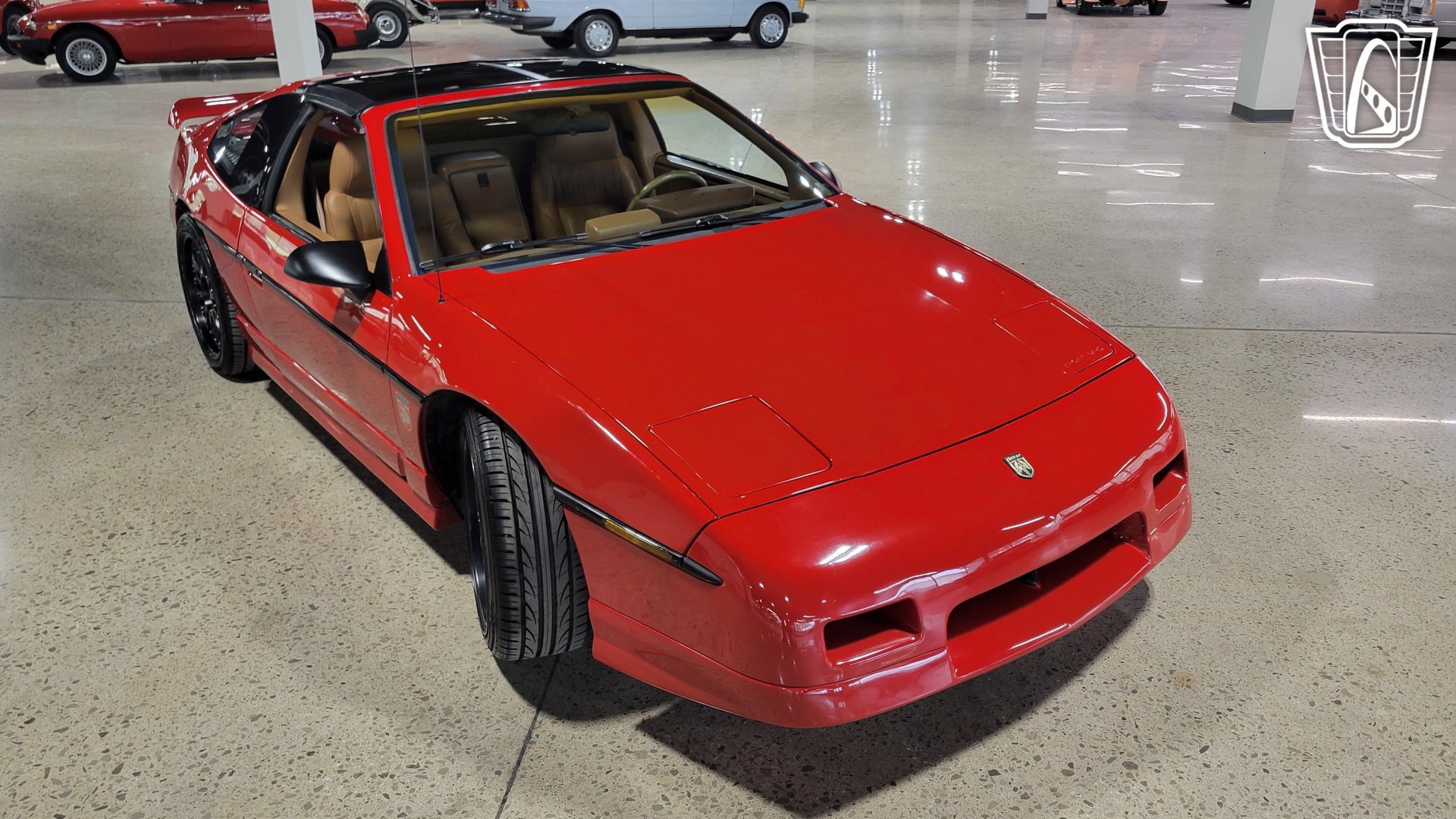 Used 1988 Pontiac Fiero GT RWD image 27