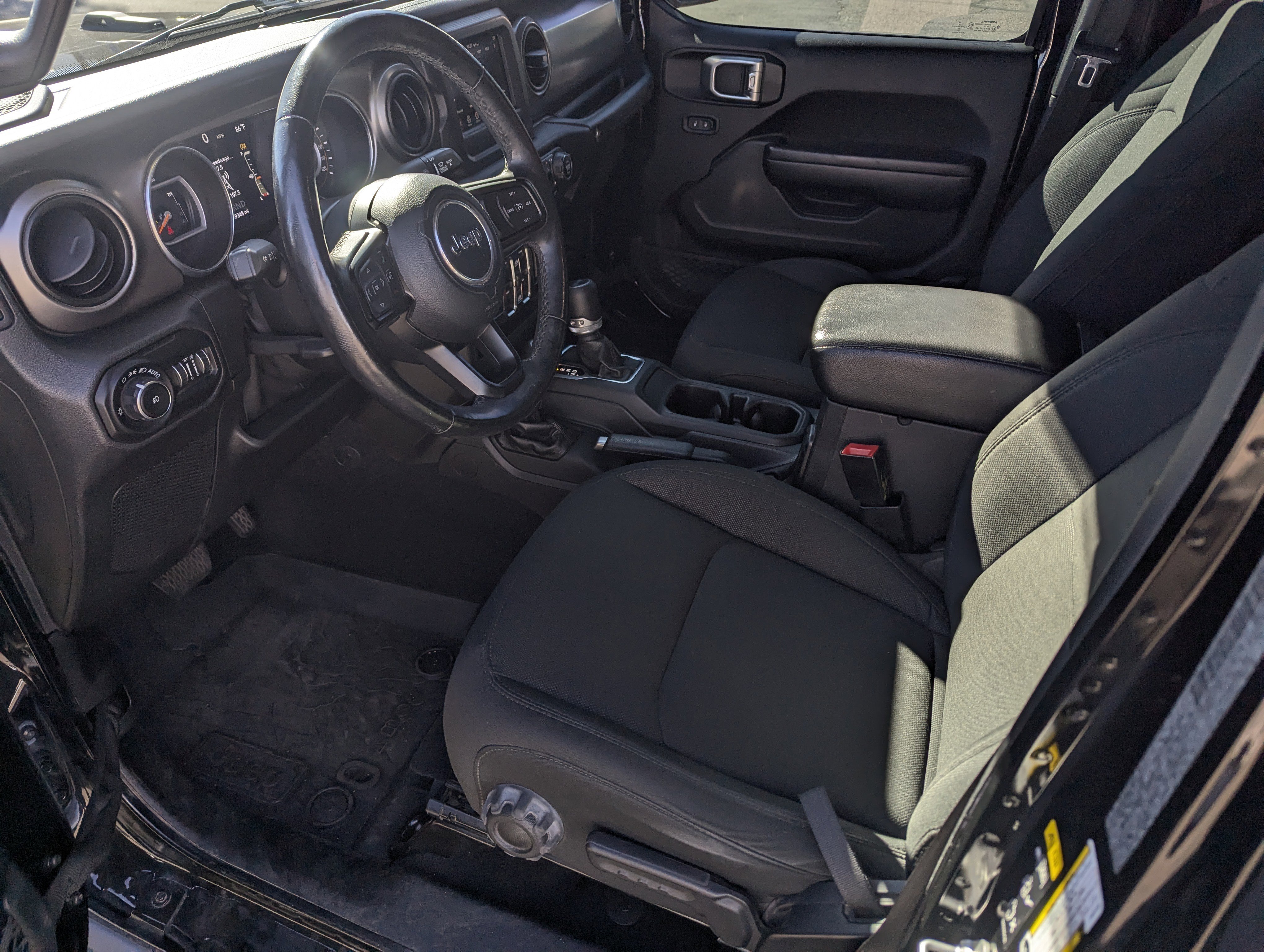 Used 2020 Jeep Wrangler Unlimited Sport image 9