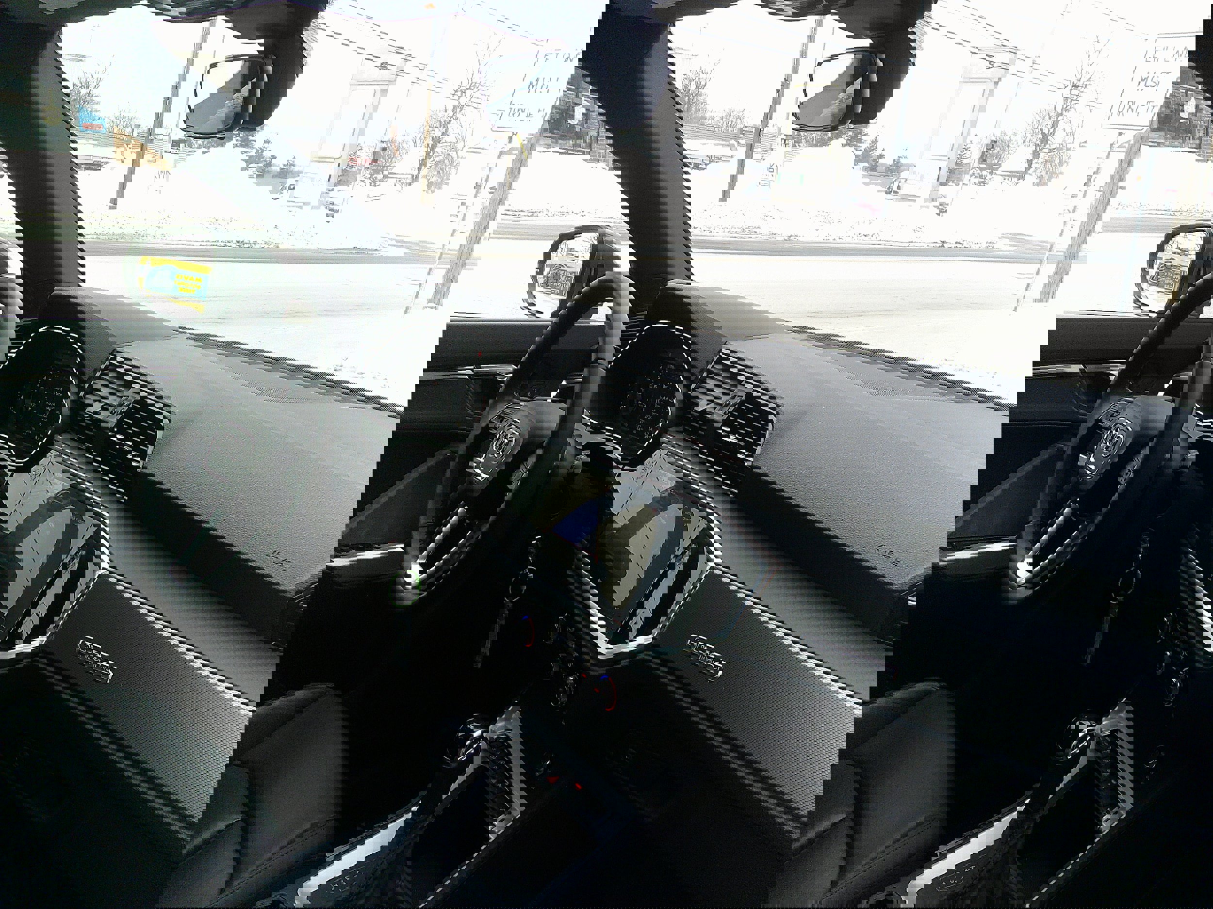 Used 2025 Audi Q3 2.0T Premium image 23